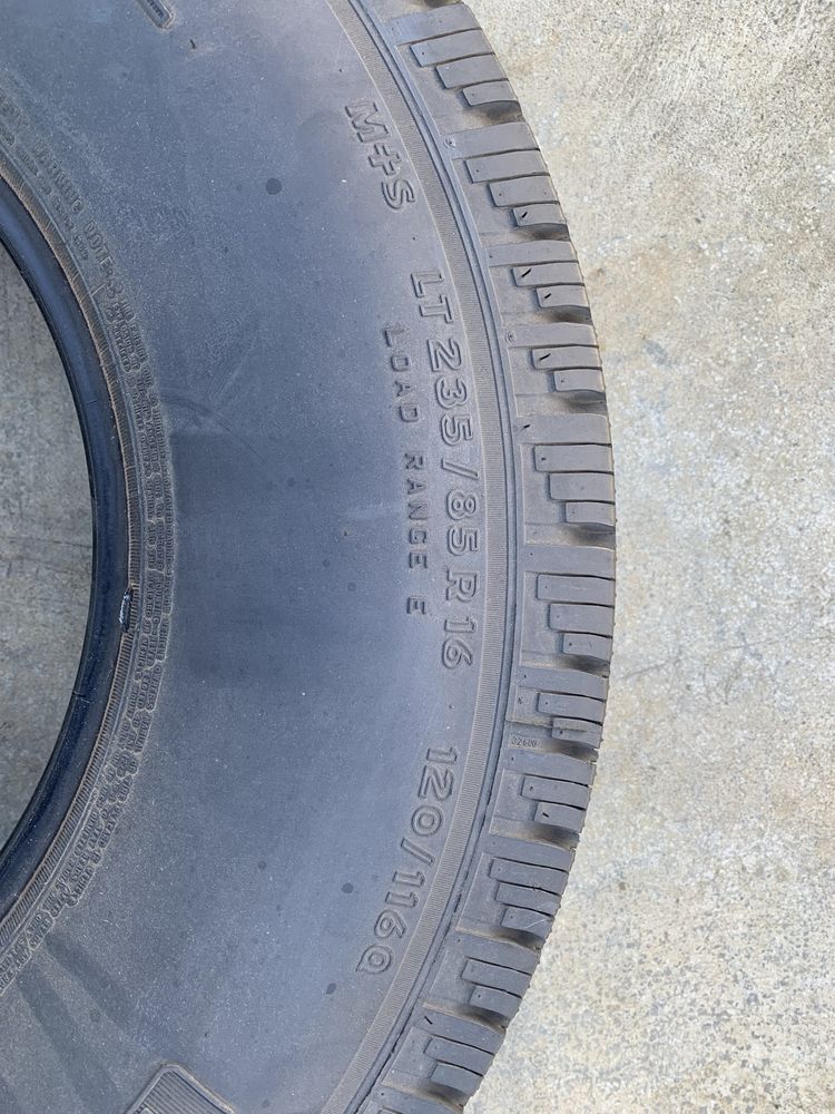 Pneu General Grabber TR 235/85 R16