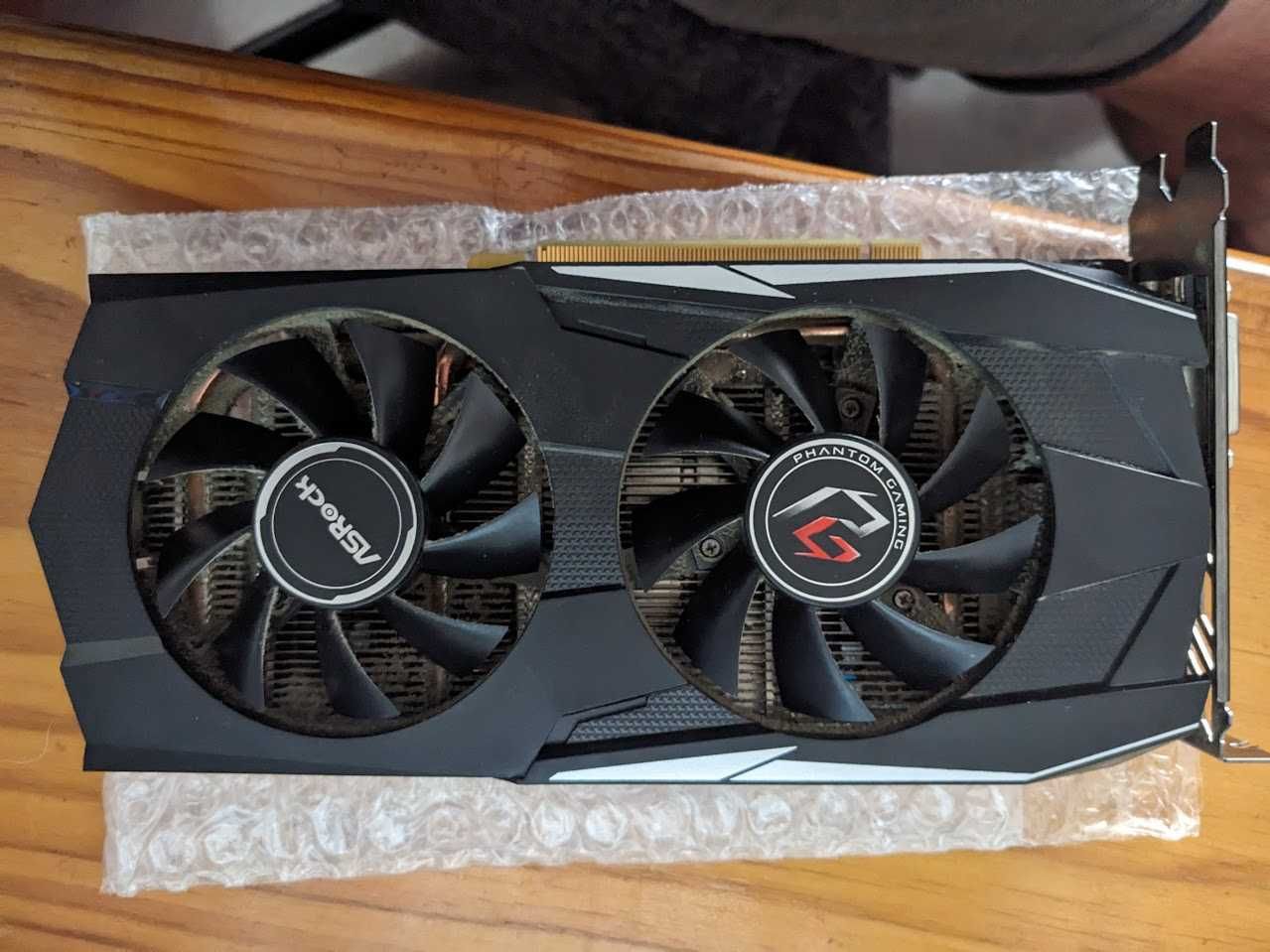 Placa Gráfica AMD Radeon RX570 8GB OC