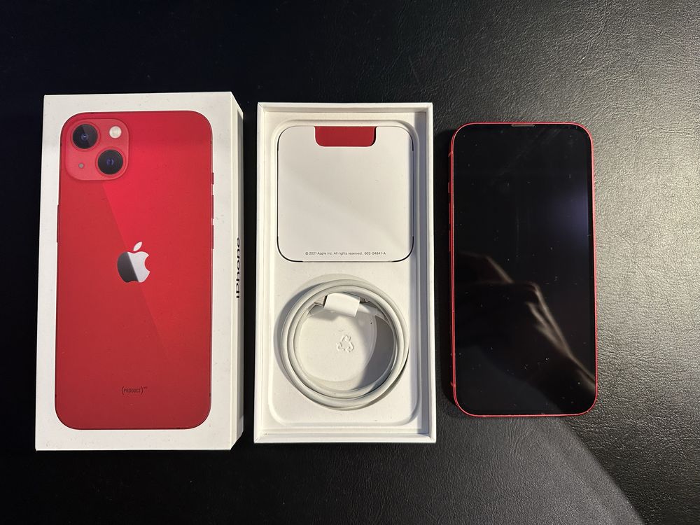 iPhone 13 128G czerwony