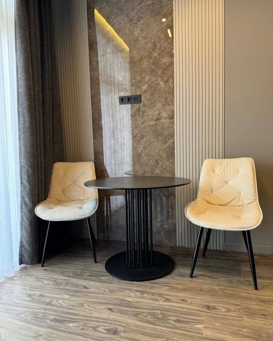 Продається сьильна 1,5 кімнатна квартира. Клубний будинок. Центр