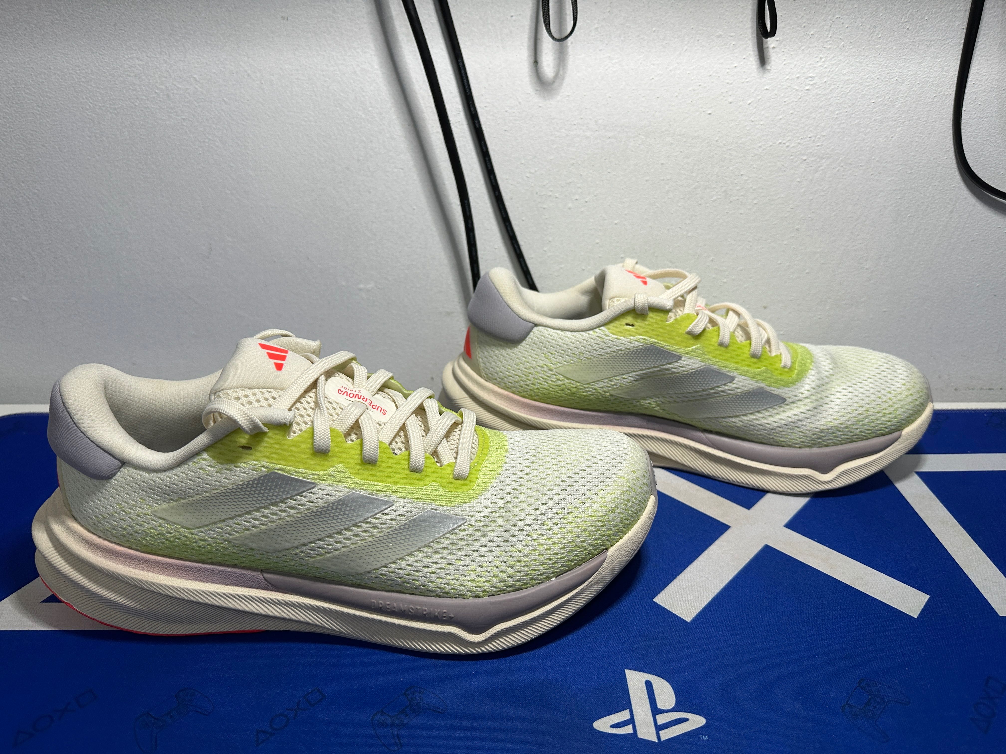 ADIDAS Supernova Stride M {IE8181}