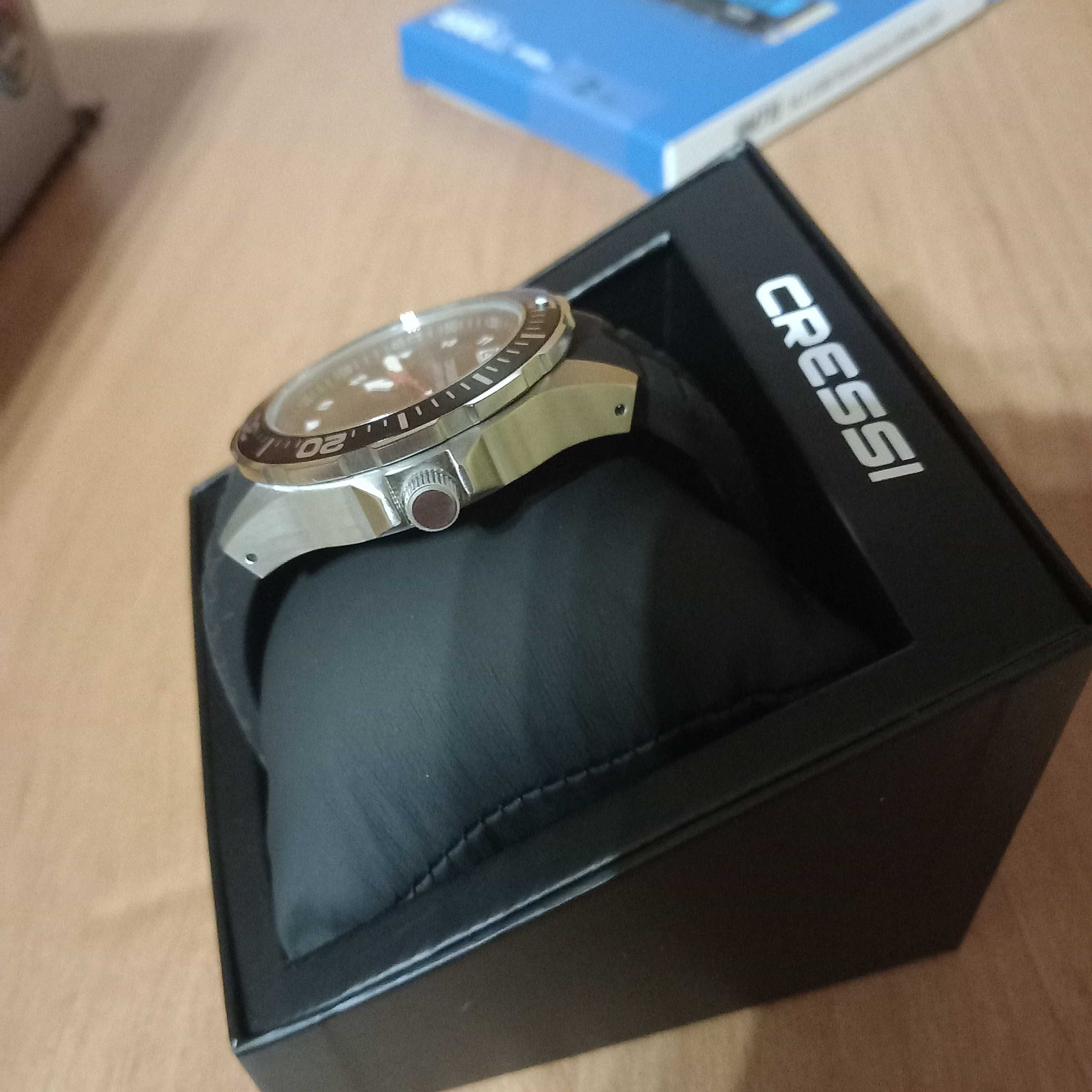 Cressi Manta Professional dive watch годинник