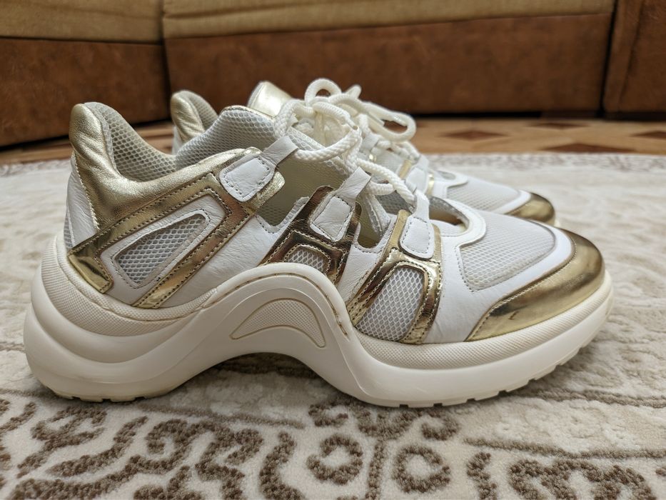 Італія. L'ESTROSA Шкіряні кросівки