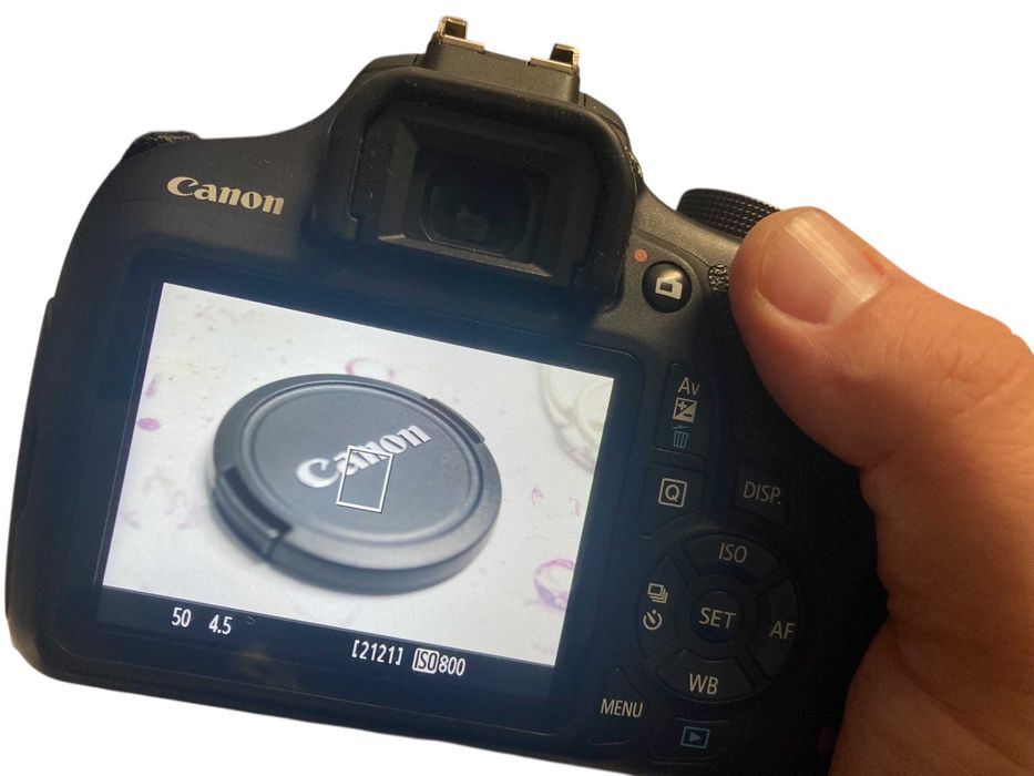 Aparat Canon EOS 1200D + Obiektyw Canon 18-55mm