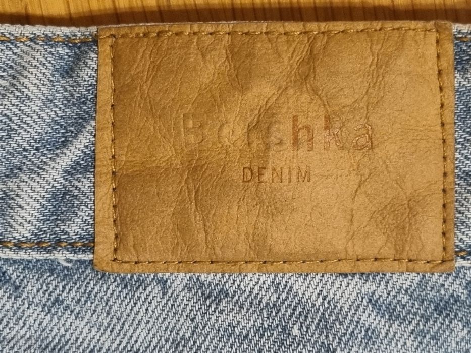 Bershka Calças de ganga com rasgões