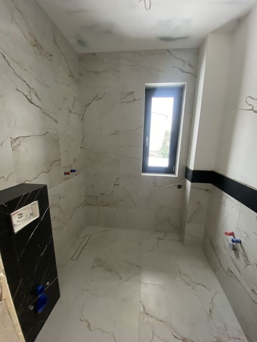 kafelkowanie-remonty łazieneki-odpływy liniowe