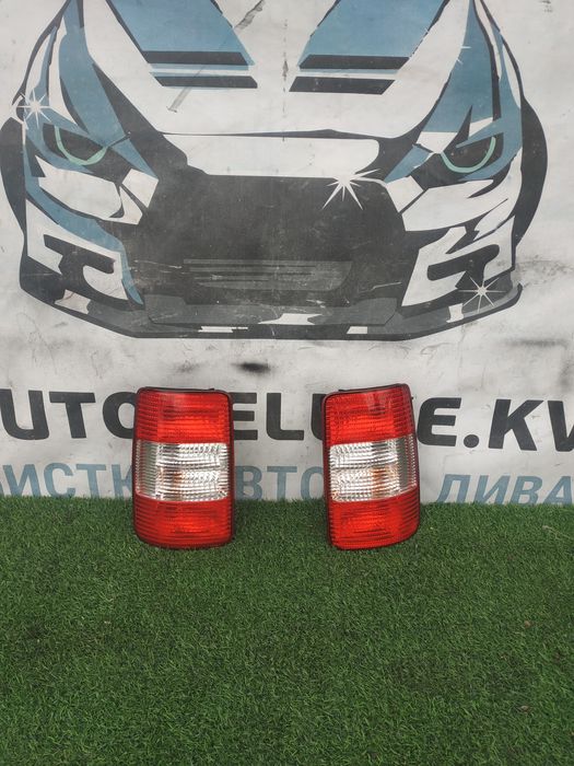 Задні стопи Volkswagen Caddy