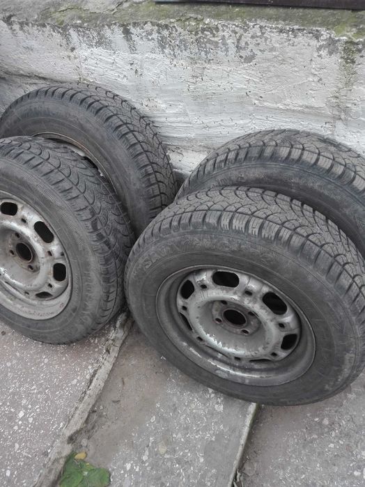 Сиденья на ваз 2101—07 комплект