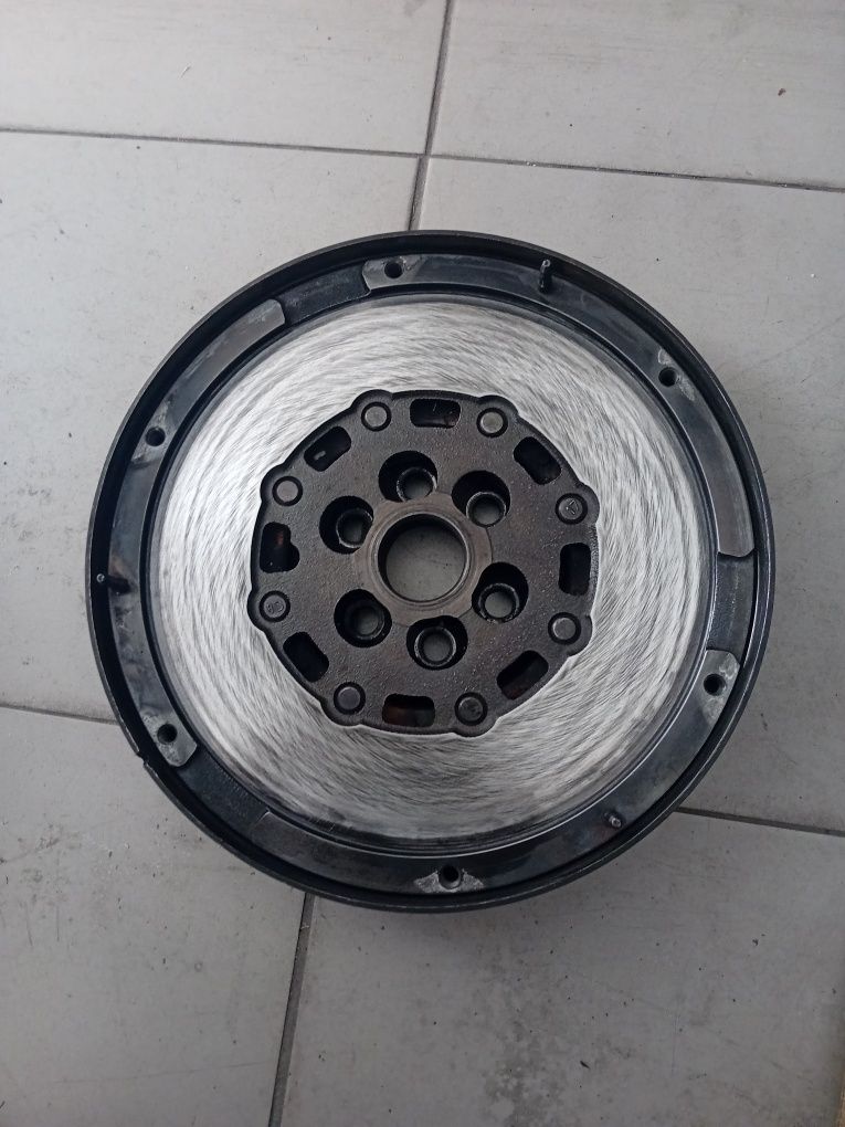 Volante bimassa 1.9 cdti