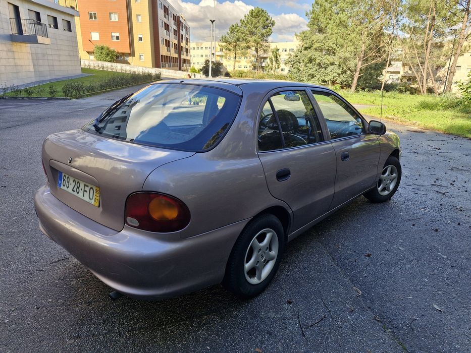 Hyundai Accent 1.3 LS 5 portas