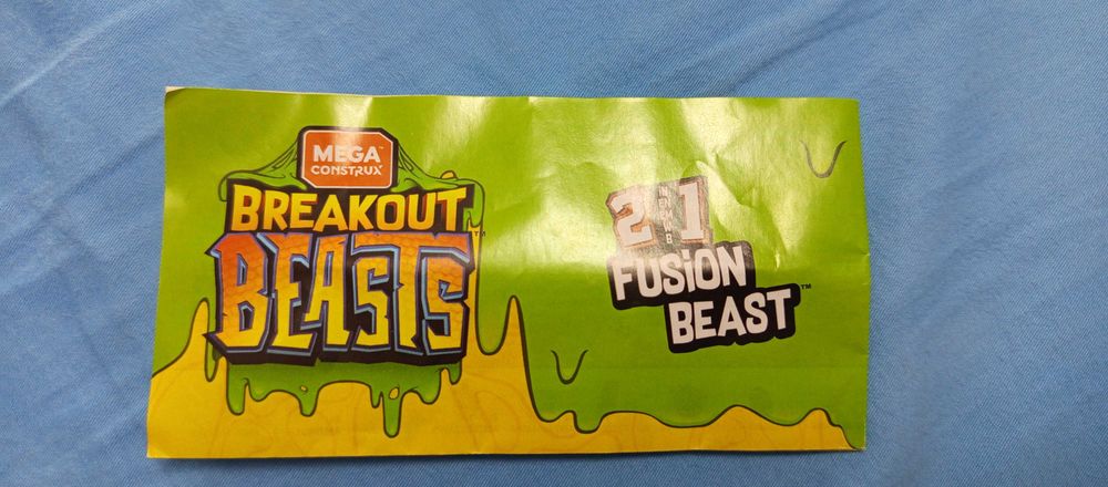 Jajko z dwoma smokami BREAKOUT BEASTS