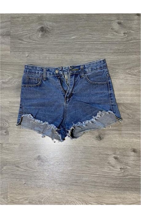 Жіночий одяг, пакет