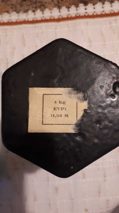 Hantla żeliwna 4 kg