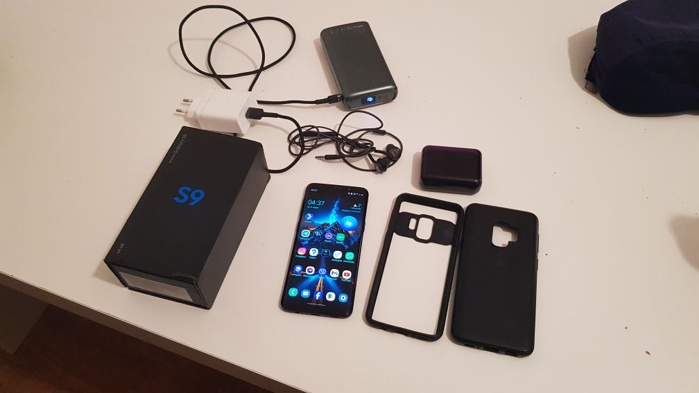 Sprzedam Samsunga Galaxy S9 4 GB/64 GB