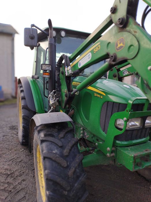 John Deere 5090R