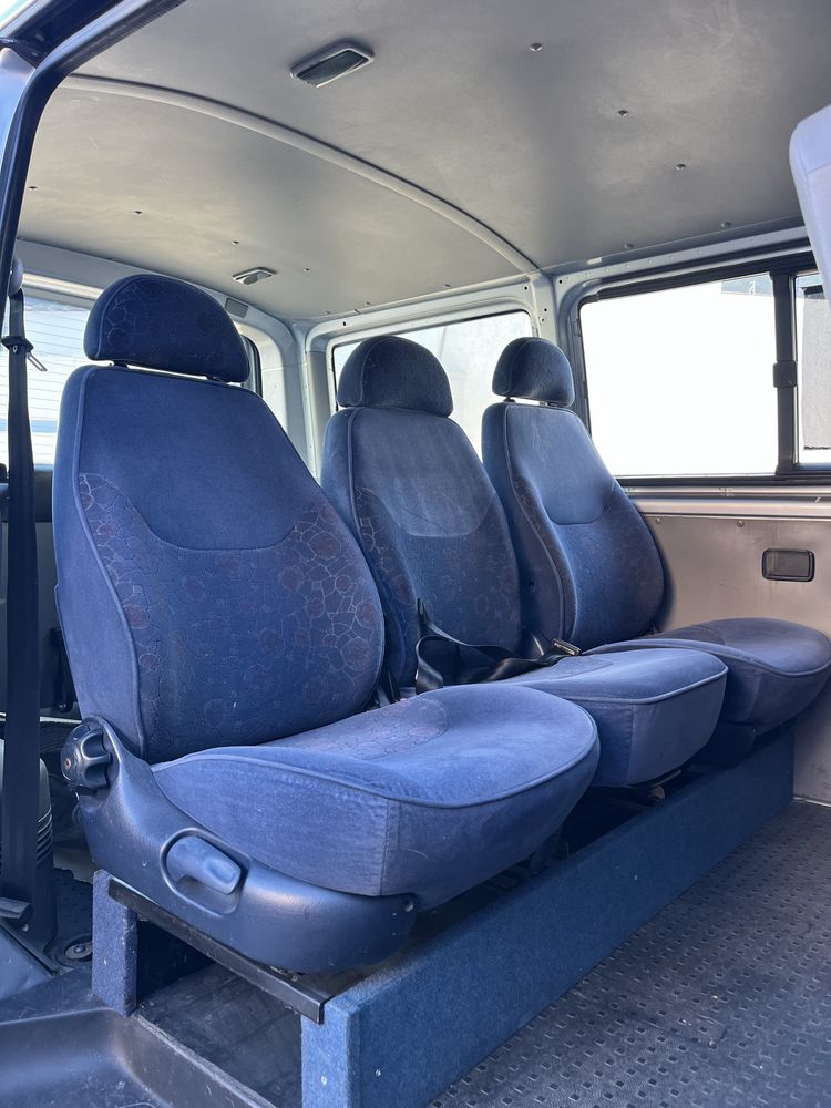 VW Transporter T5 6 Lugares 1.9 TDI