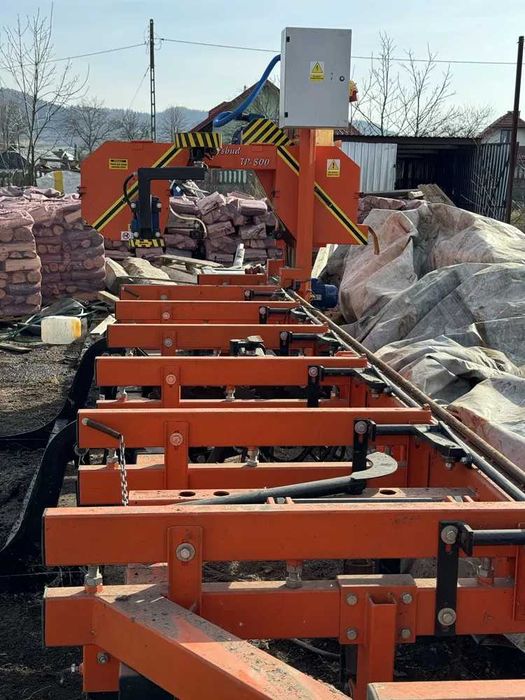 Tartak mobilny, trak taśmowy, usługa przecierania drewna, objazdowy