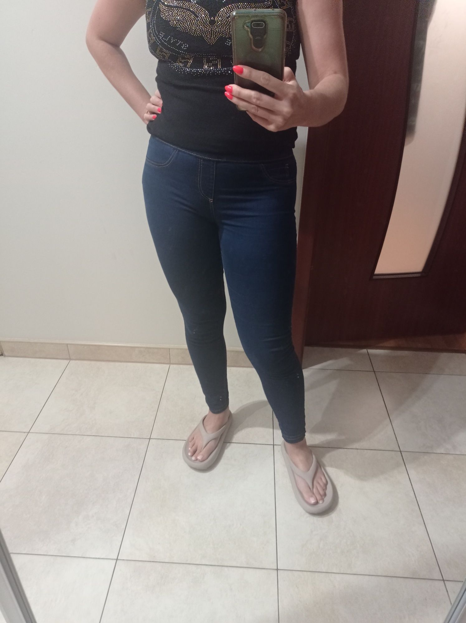 Granatowe joggery spodnie jeansy esmara dopasowane 38 M