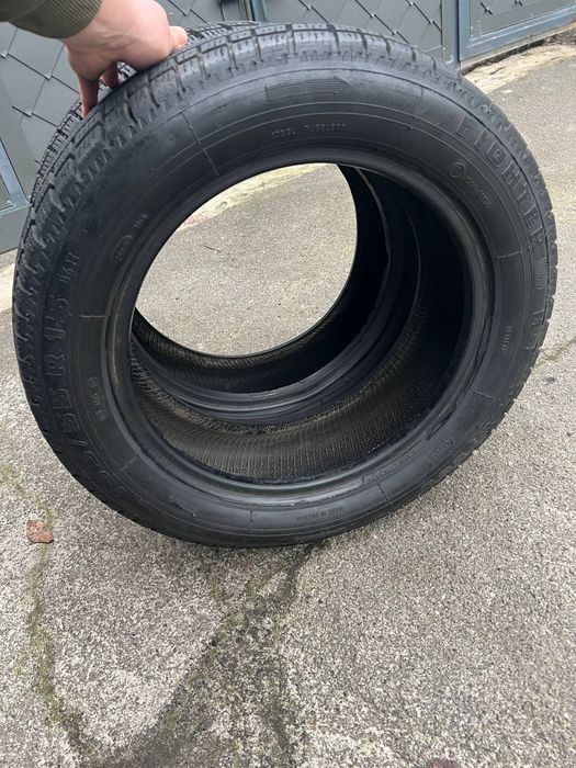 Резина зимня 195/55 r15