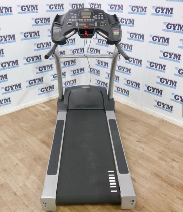 Duża porządna profesjonalna bieżnia z automatycznym wzniosem 180kg