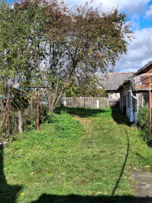 Продам будинок в мальовничому  селі  Страдч, неподалік Львова