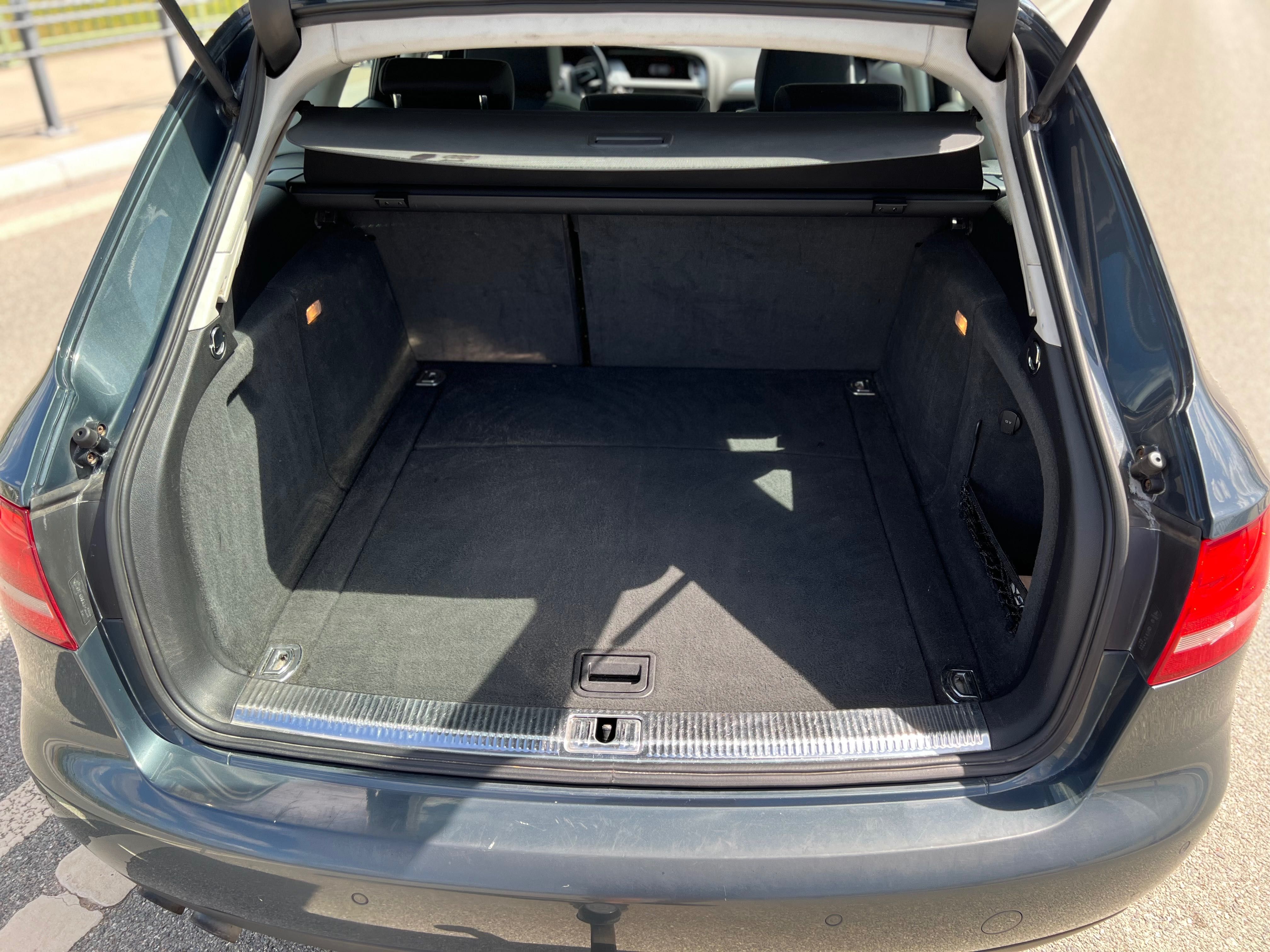 Audi A4 B8 2.0 TDI Automat Ledy Panorama