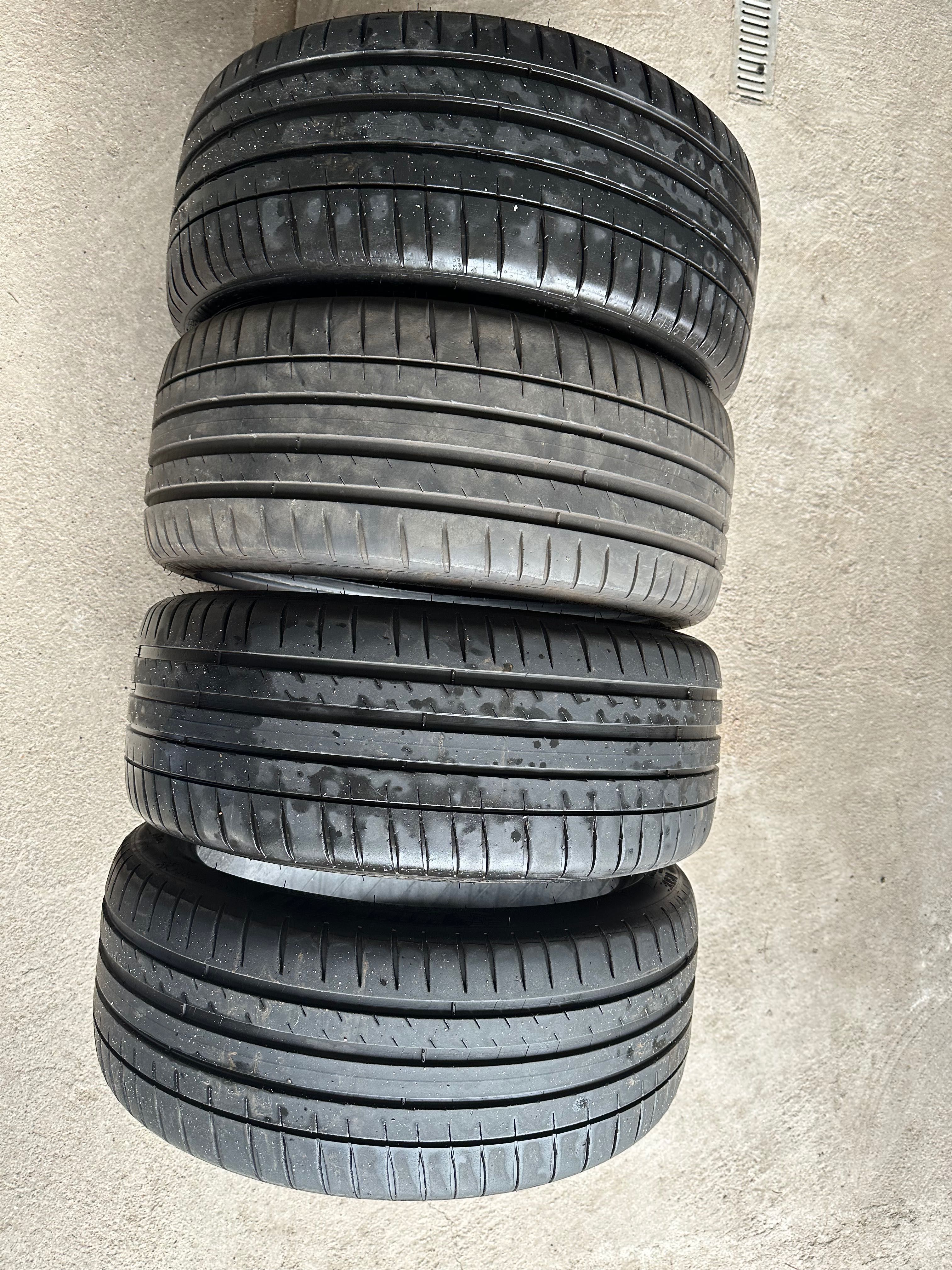 Michelin Pilot sport 4 235/40/19