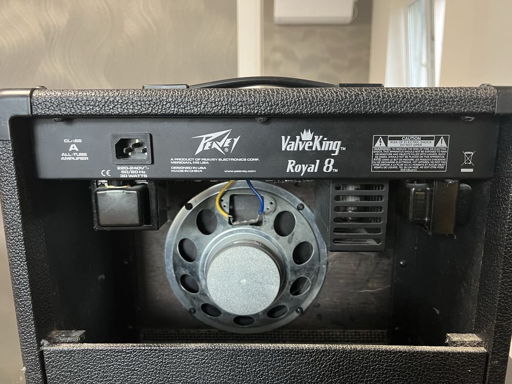 Комбопідсилювач Peavey valveking royal 8 повністю ламповий