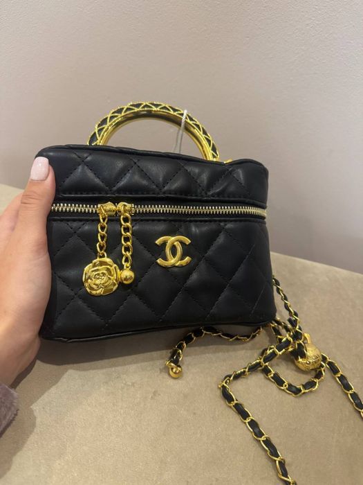 Сумка бочка Chanel