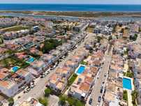 Garagem em Cabanas de Tavira - Oportunidade Única por 40.000€