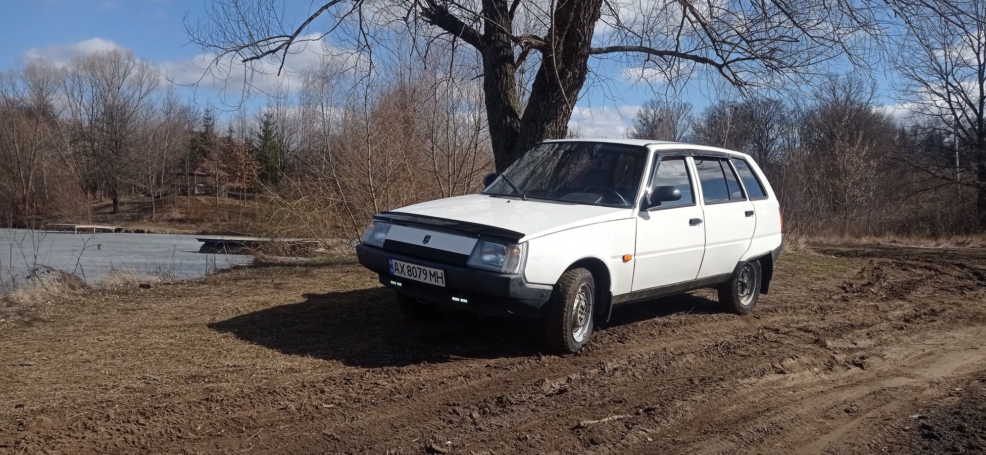 Таврия 1105 Дана 1,2