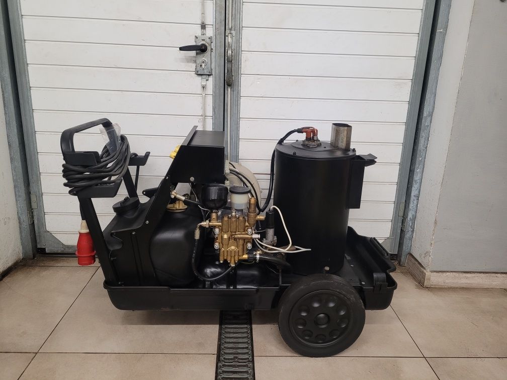 Myjka Ciśnieniowa Karcher HDS 760 * Gorąca Woda * DUŻY WYBÓR * 160 bar