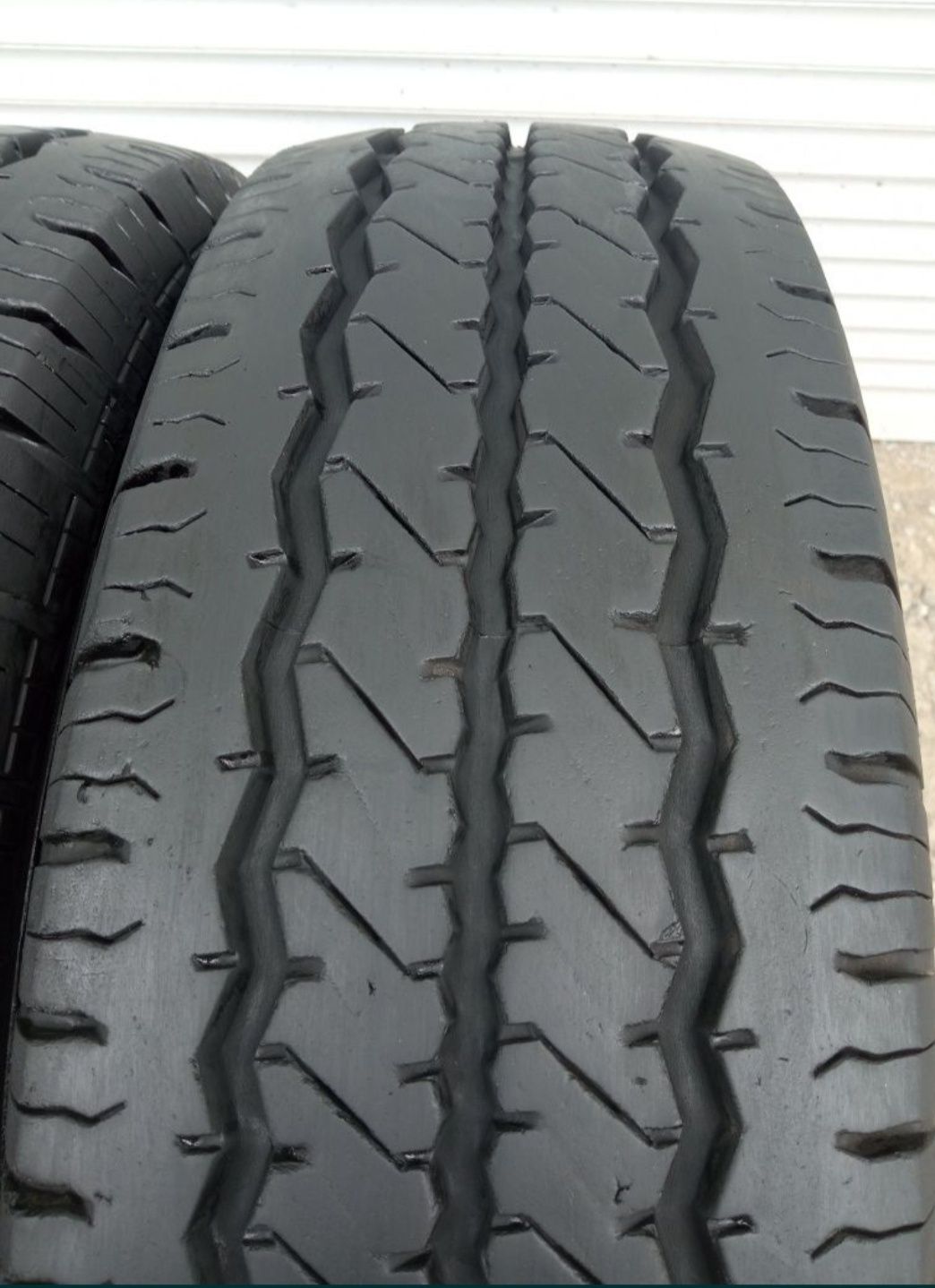 215/75R16C Hankook 4500 гр хорошая пара