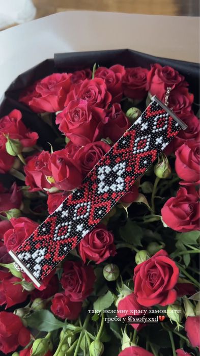 Браслети фенечки з бісеру