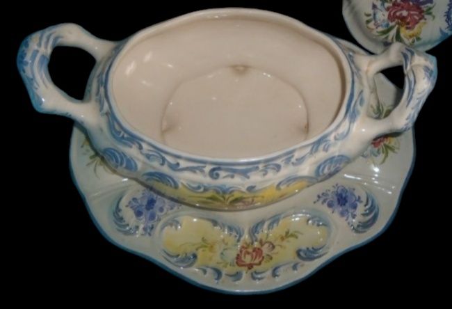 Terrina em Porcelana
