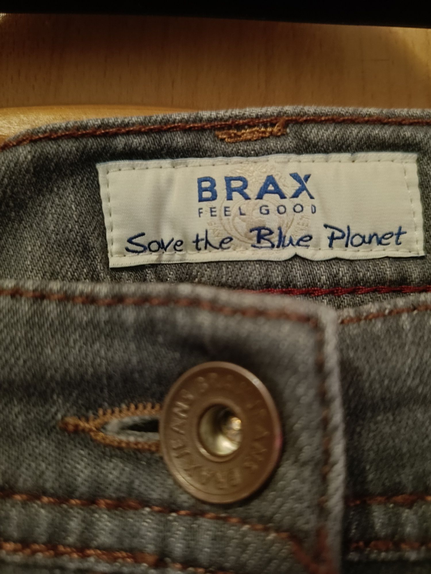 Spodnie firmy Brax