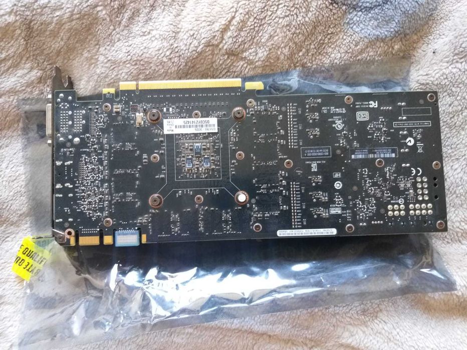 Geforce GTX 780 "не бита не фарбована"