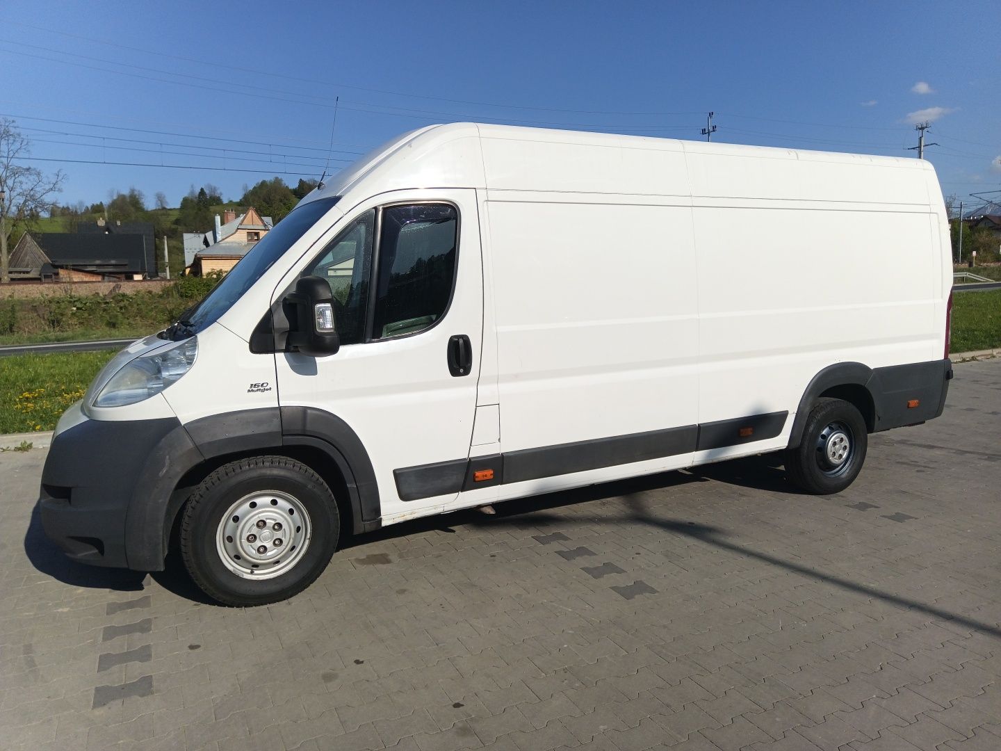 Wynajem busa wypożyczalnia bus Ducato maxi