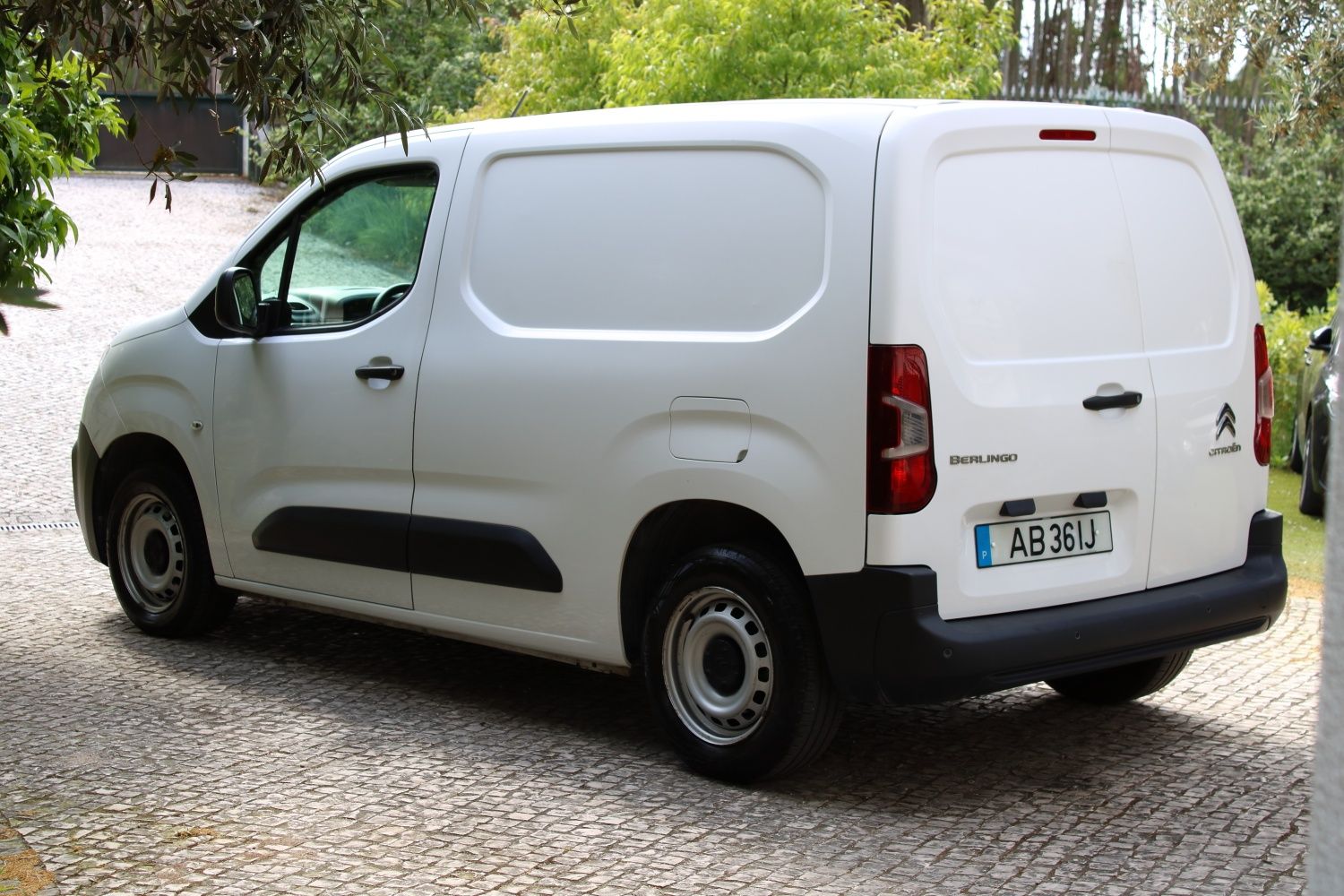 Citroën Berlingo 1.5 BLUEHDI 3 Lugares NACIONAL  102CV (199€/Mês)