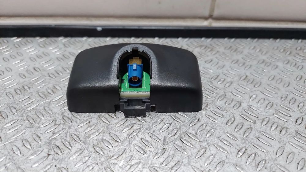 ANTENA GPS FORD MONDEO MK4 R2008 NR AM5T19C175AB