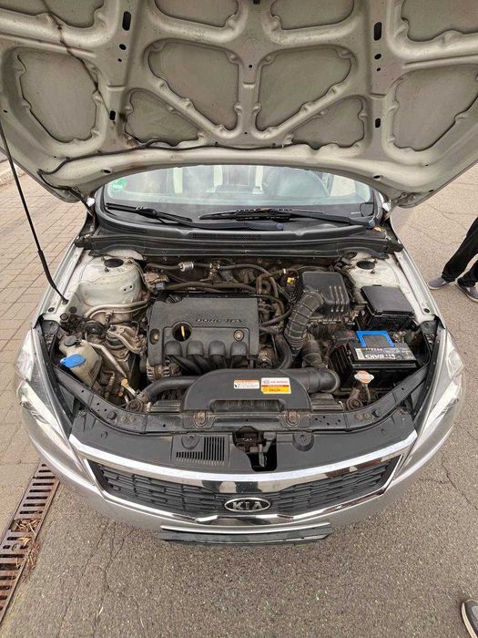 Подам Kia Ceed 2011