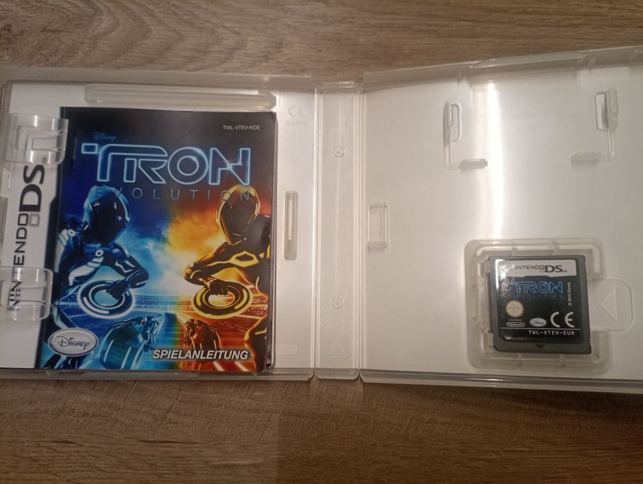 Gra Tron Evolution *NINTENDO DS*