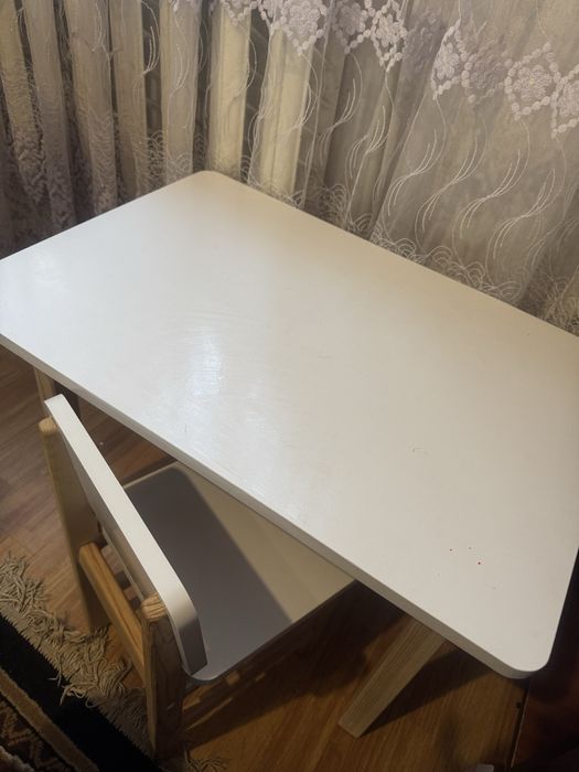 Дитячий столик із стільчиком