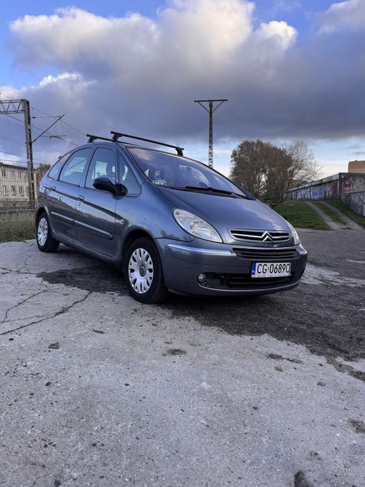 Sprzedam Citroena Xasra Picasso 1.6 z Gazem 2006r Hak Bagaznik dachowy