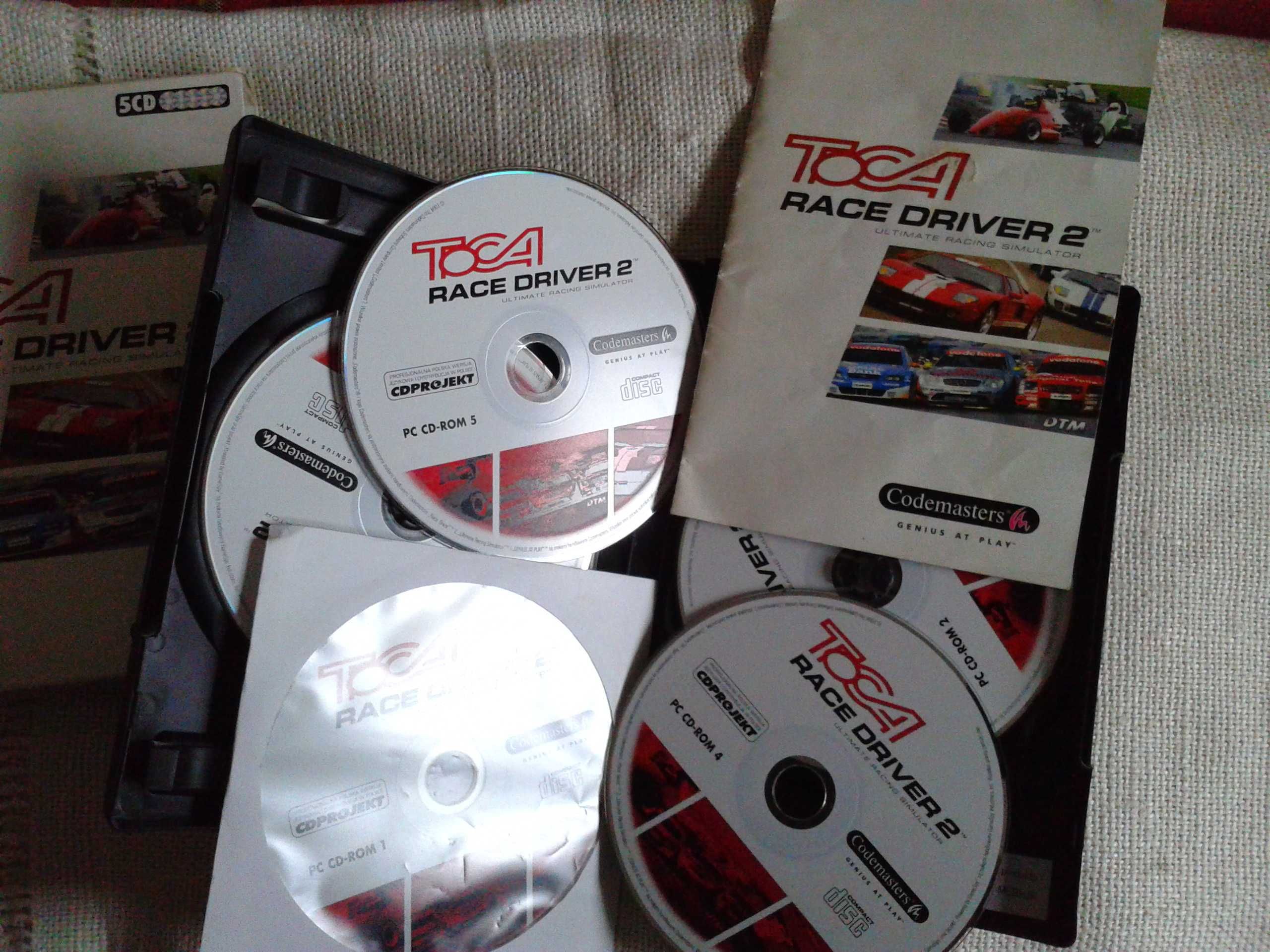 TOCA Race Driver 2  PC