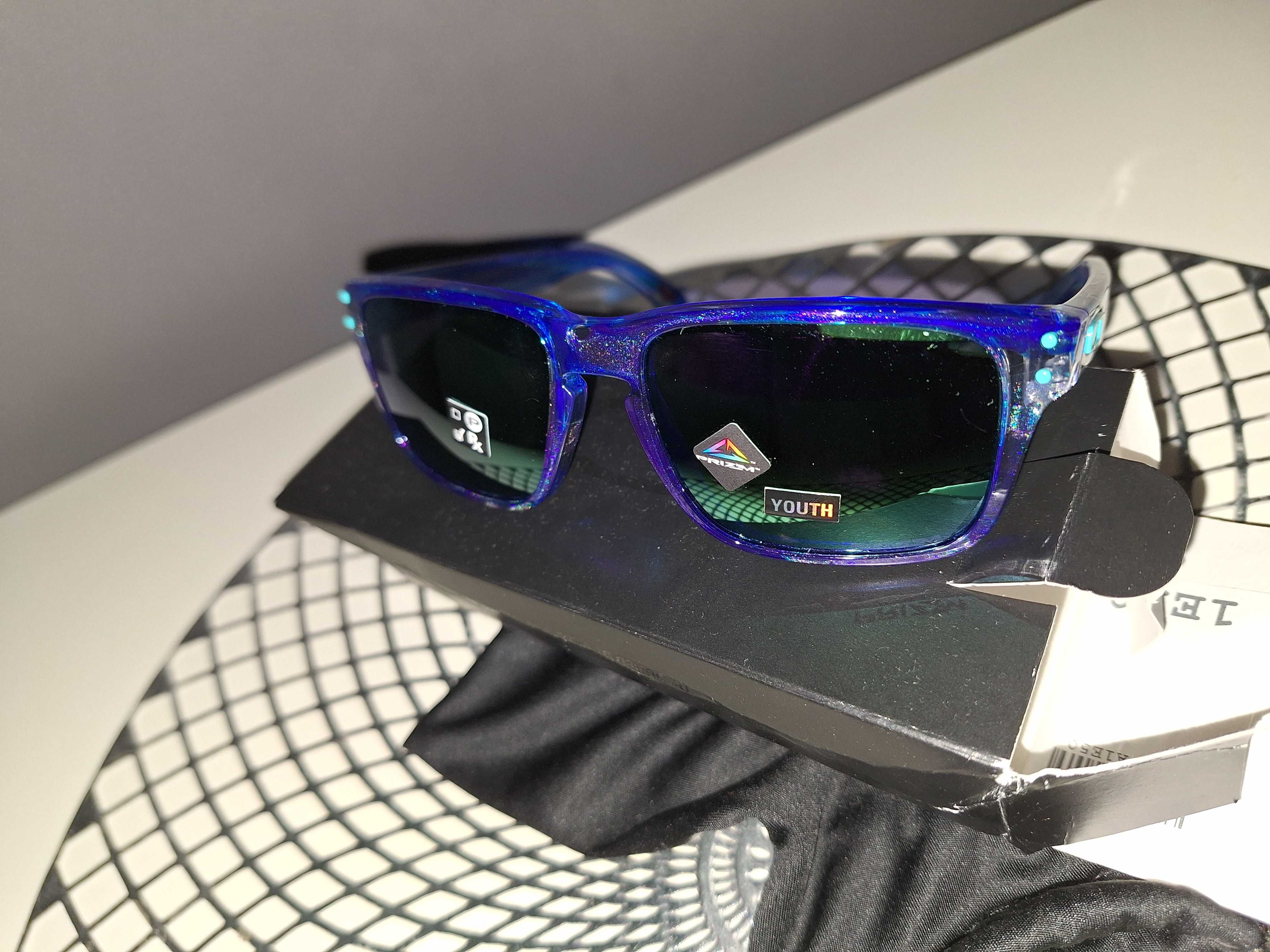 Oakley Holbrook XS OJ9007 okulary przeciwsłoneczne