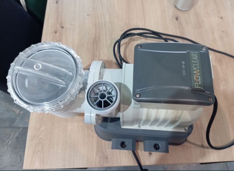 Pompa piaskowa Bestway idealny  stan 8327 l/h.