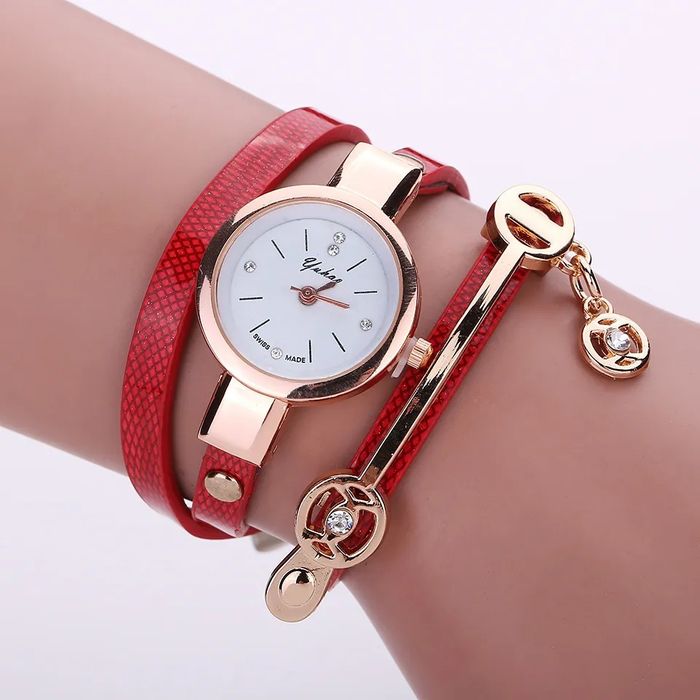 Nowy zegarek damski czerwony owijany bransoletka oplatany