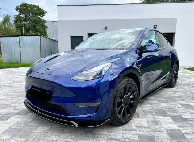 Tesla Y Long Range AWD 2022 року