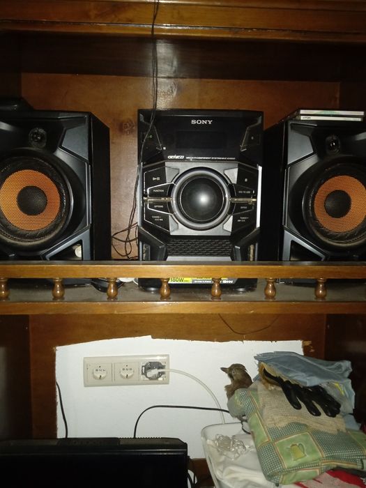 Vendo aparelho de música